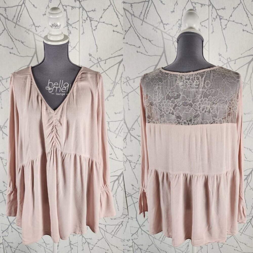 Love & Legend Blush Pink Babydoll Peplum Lace Top
